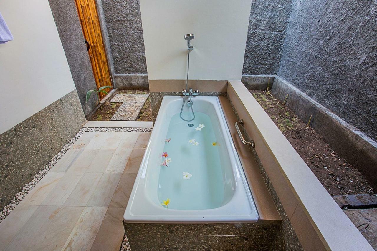 Ambengan Private Villas Toyapakeh Εξωτερικό φωτογραφία